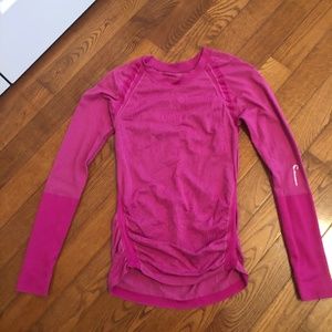 Ruched designed Athletic top